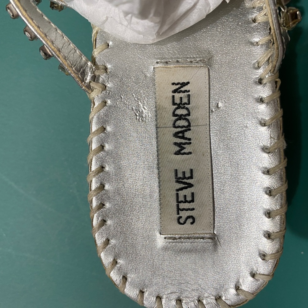 Sandals - Picture 6 of 8